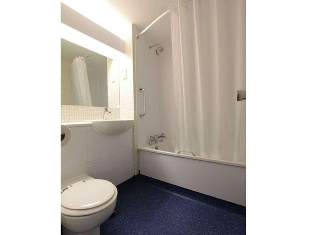 Travelodge Northampton Upton Way 外观 照片